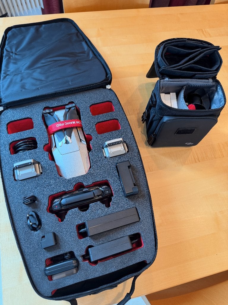 Drone DJI Mavic 2 Fly More Combo, Cameradrone, Return to Home, 15 tot 30 minuten, Zo goed als nieuw