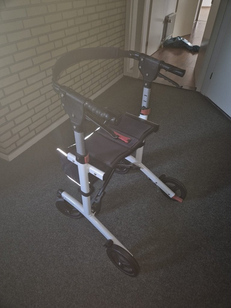 Witte Rollator Multimotion RA60, Diversen, Ophalen, Opvouwbaar, Zo goed als nieuw