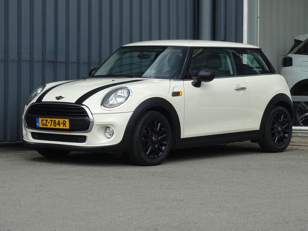 MINI Mini 1.2 One Business | Navi | Bluetooth | Cruise, Auto's, Mini, Bedrijf, Te koop, One, ABS, Airbags, Airconditioning, Alarm
