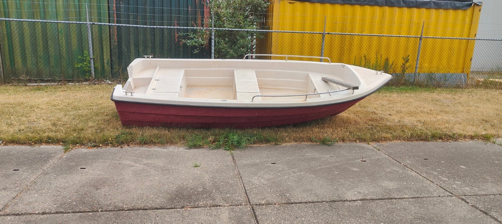 Toerboot / Visboot - Project met schilderwerk (450 cm), Ophalen, Gebruikt, Polyester
