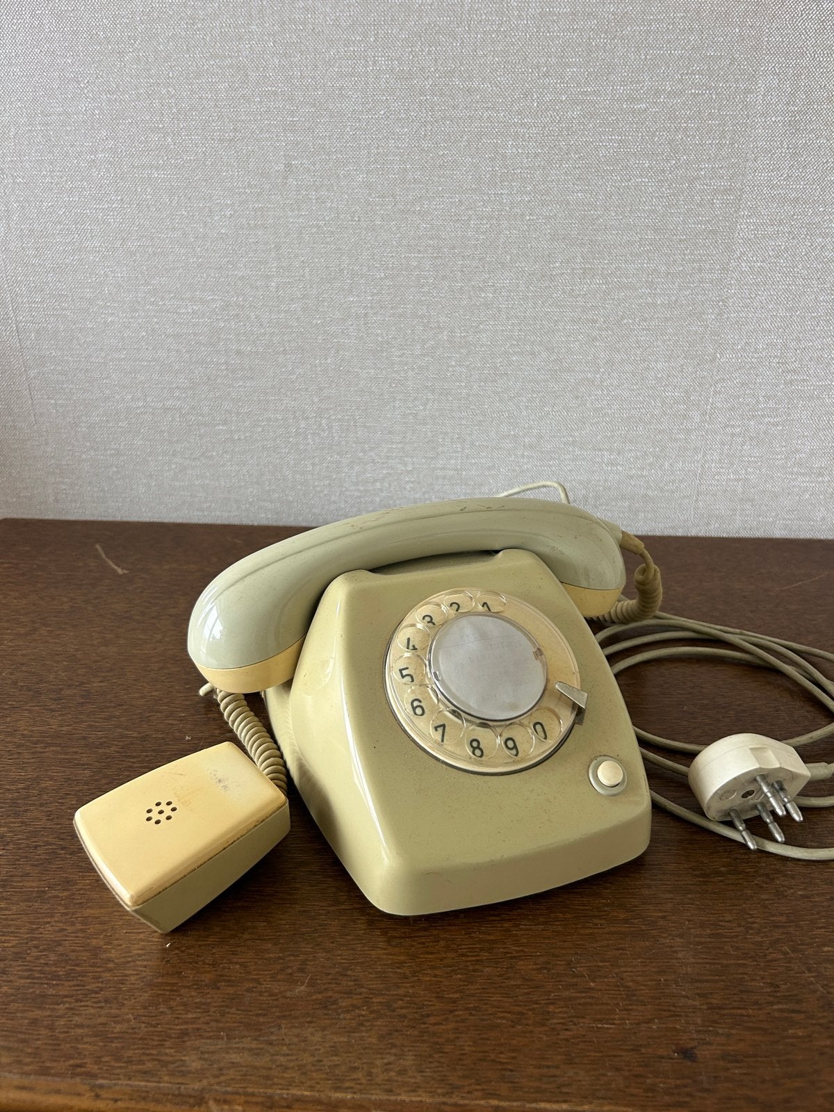 Vintage PTT Telefoon T65 met Meeluisteroptie, Ophalen, Gebruikt, Met draaischijf