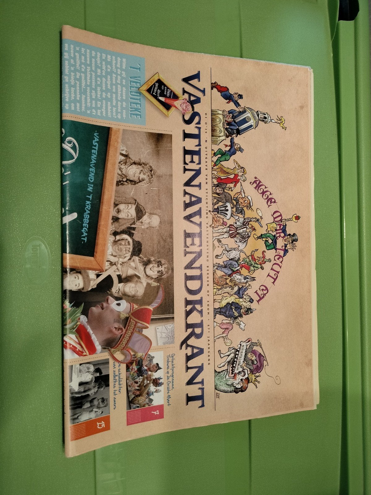 Vastenavendkrant 2015, Boeken, Tijdschriften en Kranten, Ophalen, Gelezen, Krant