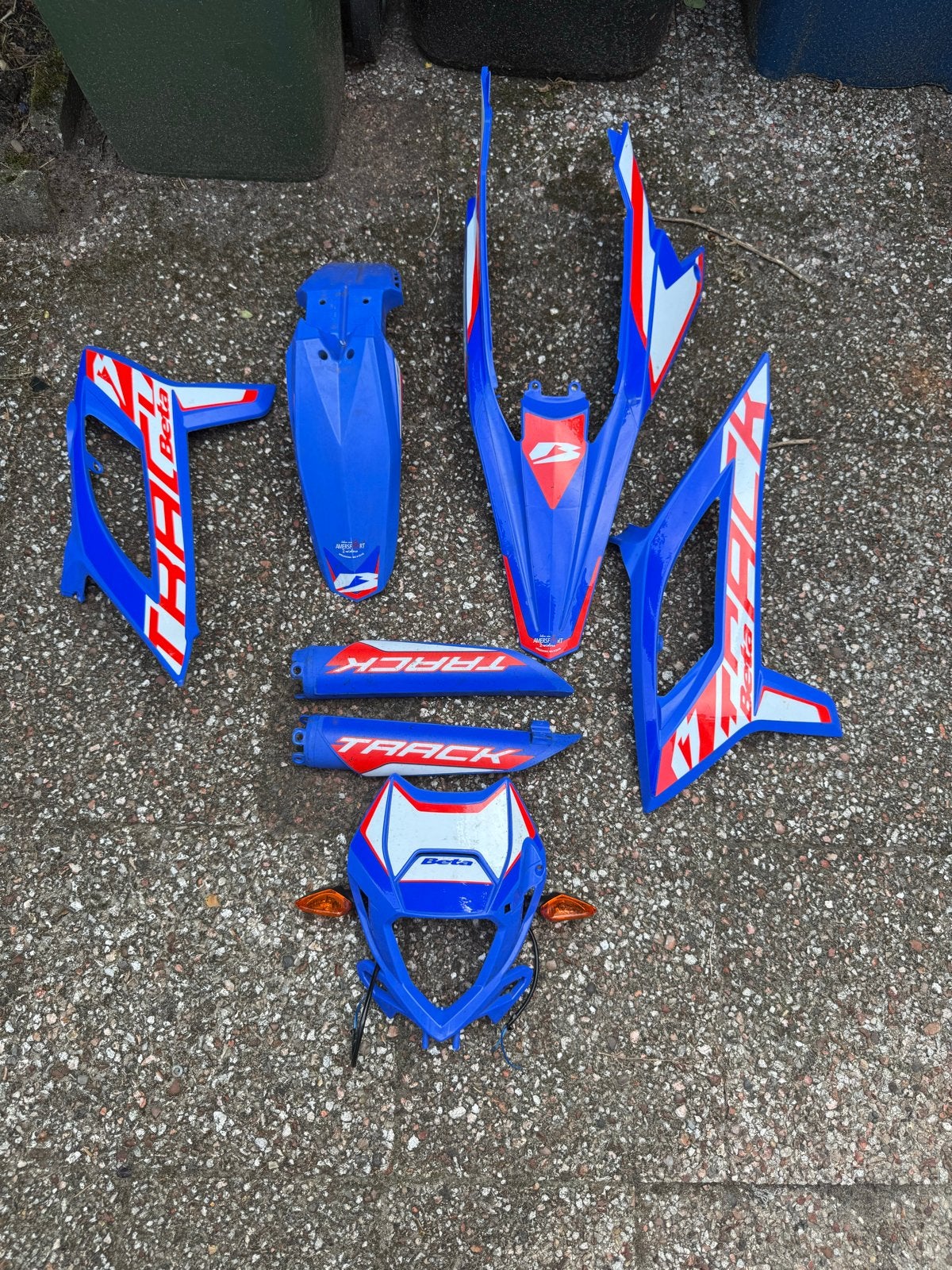 Beta RR Track Kappenset - Blauw/Rood, Ophalen of Verzenden, Gebruikt, Kap