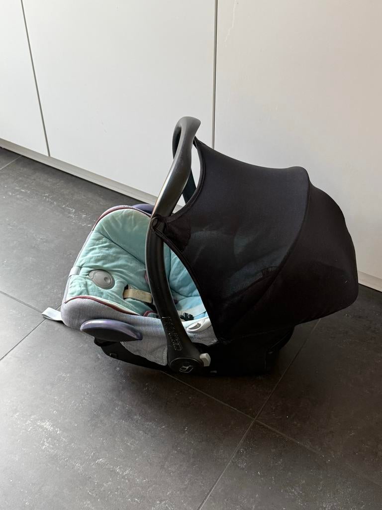 Maxi-Cosi autostoel inclusief Easyfix base, Ophalen, Autogordel of Isofix, Gebruikt, Zijbescherming