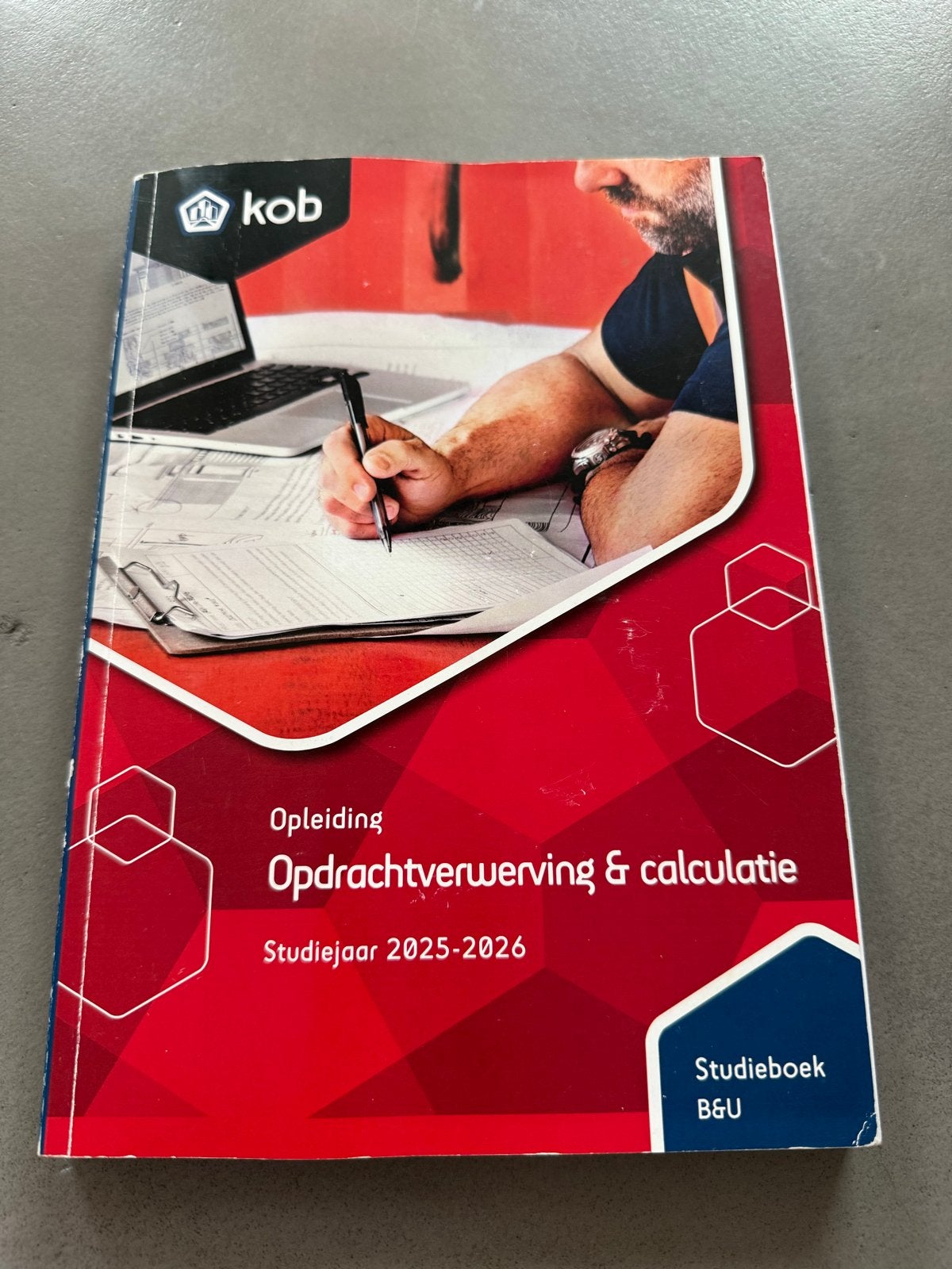 KOB Opleiding Opdrachtverwerving & Calculatie 2025-2026, Ophalen of Verzenden, Beta, Zo goed als nieuw, MBO