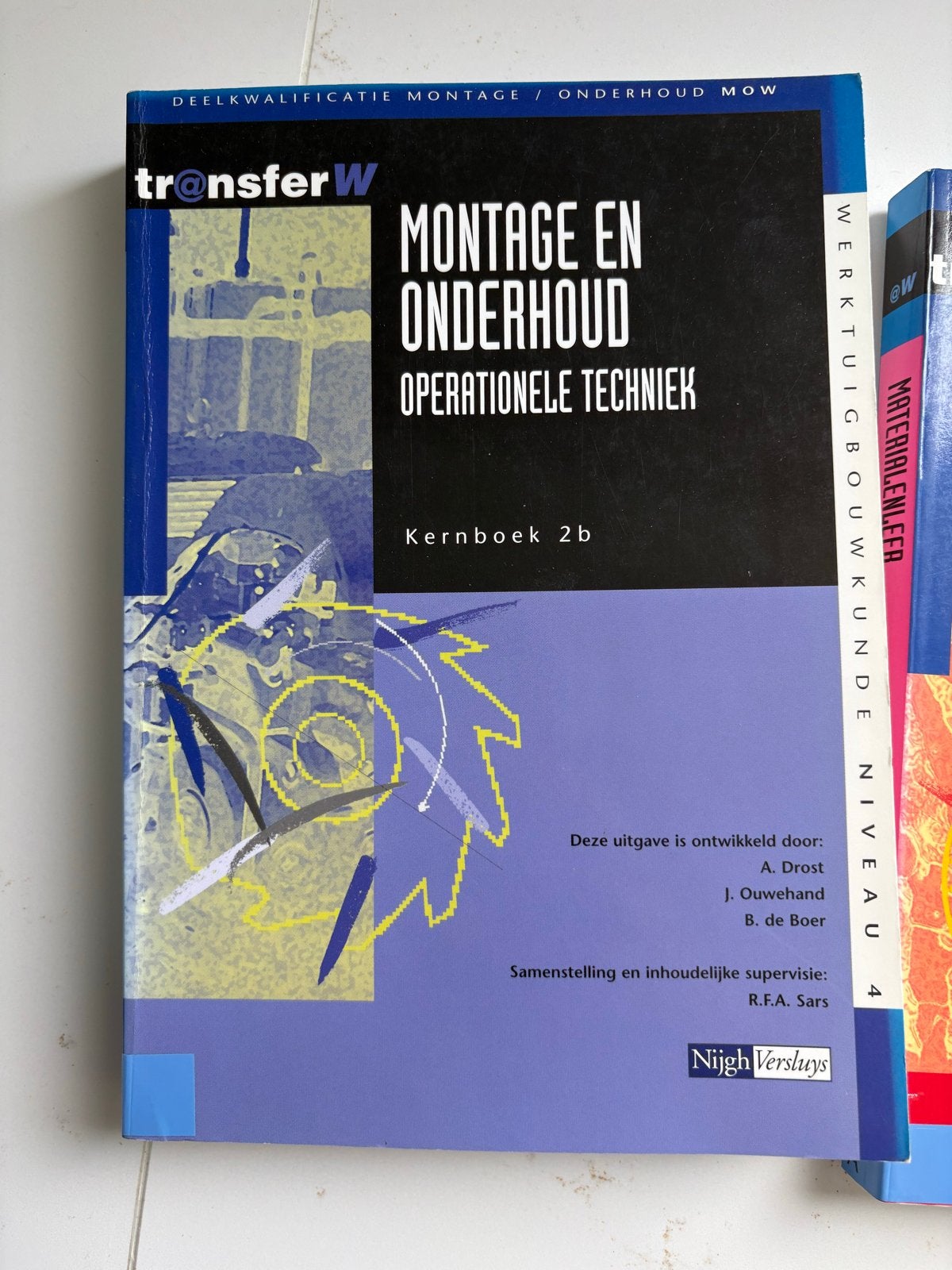 Montage en Onderhoud Operationele Techniek Kernboek 2b, Boeken, Ophalen of Verzenden, Gelezen, Werktuigbouwkunde