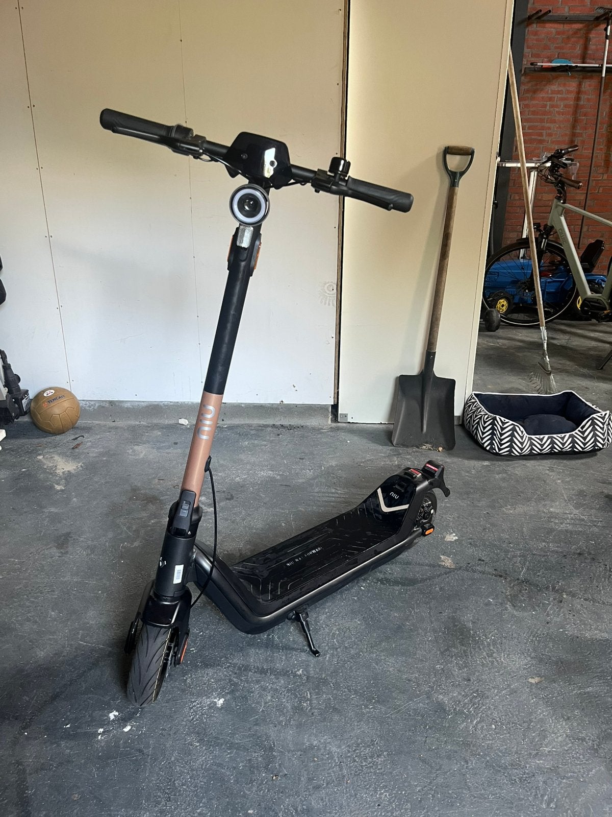 Step als  nieuw NIU pro!! Step, Ophalen, Zo goed als nieuw, Elektrische step (E-scooter)