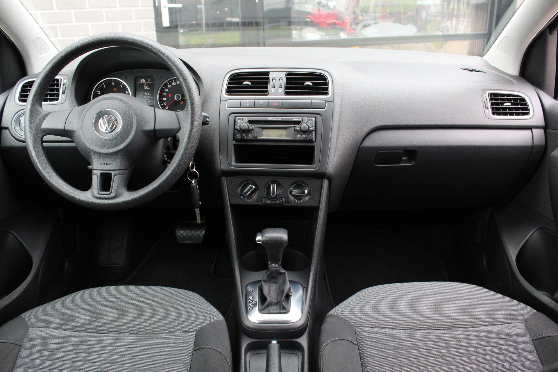 Volkswagen Polo 1.2 TSI Comfortline / Automaat / Airco / Cru, Euro 5, Stof, 4 cilinders, Met garantie (alle)