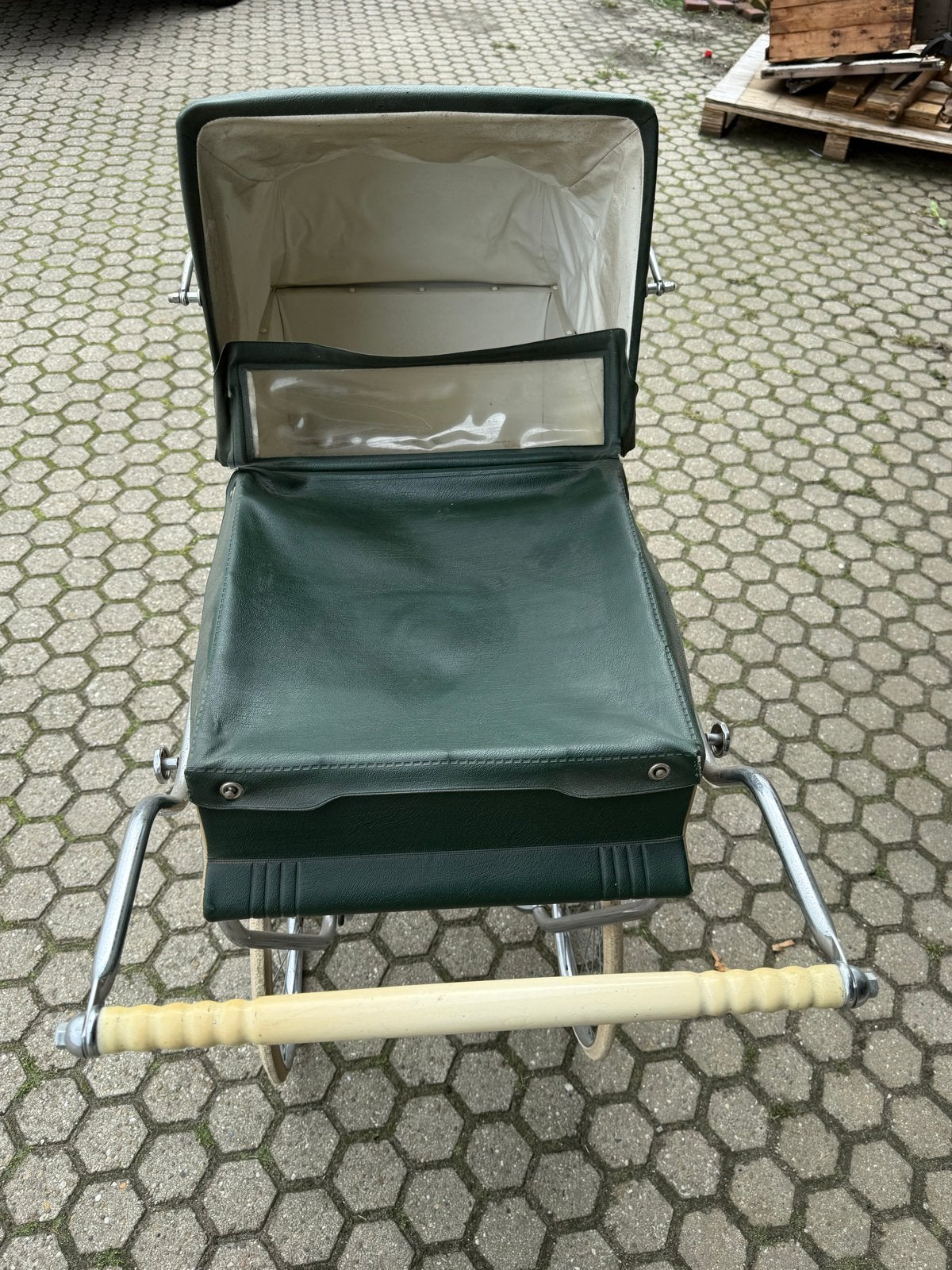Vintage Kinderwagen - Klassiek Groen Design, Gebruikt, Met reiswieg, Ophalen, Kinderwagen