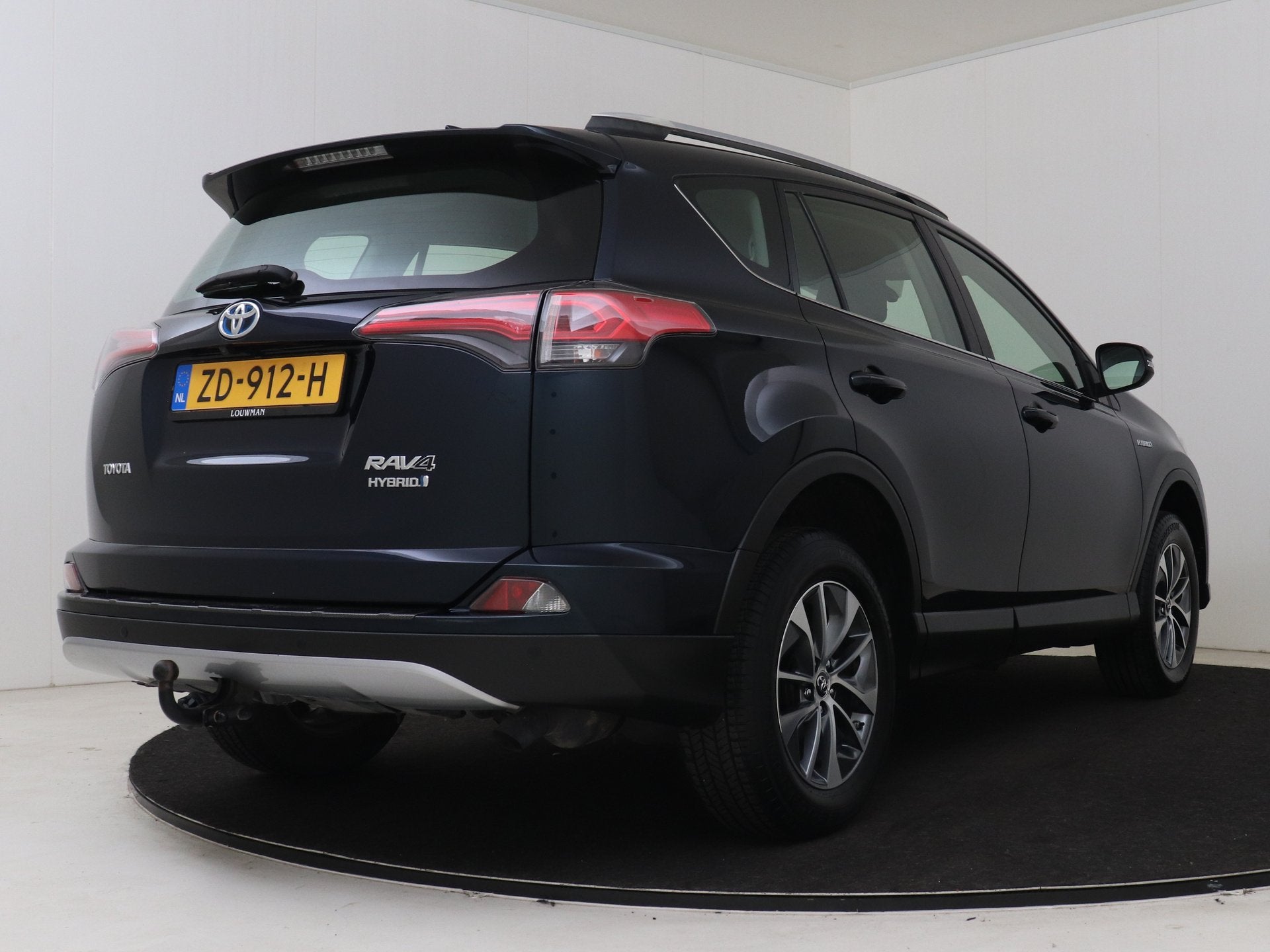 Toyota RAV4 2.5 Hybrid Dynamic | Dealer Onderhouden | 1e Eig, Stof, Gebruikt, Zwart, Origineel Nederlands