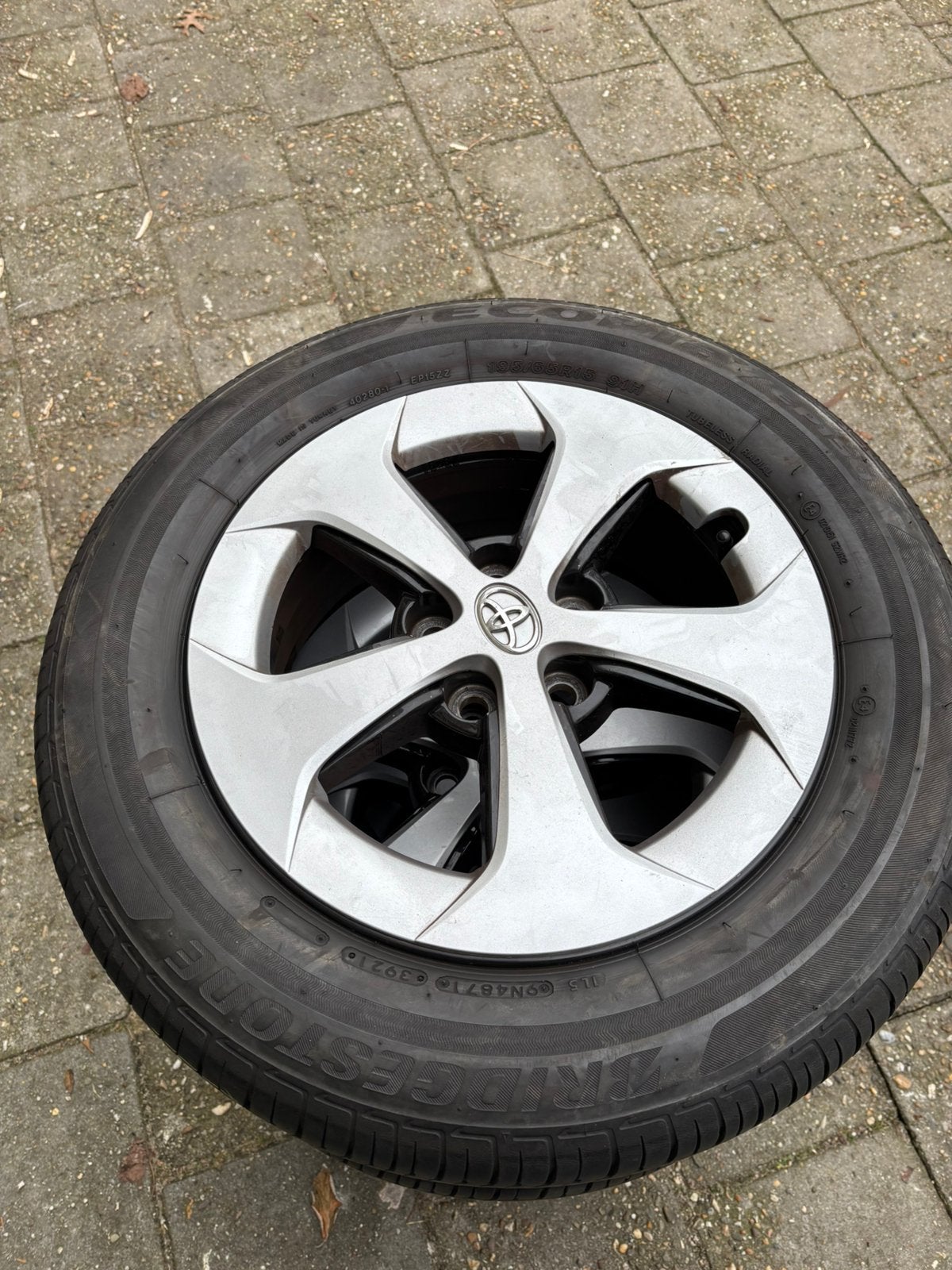 Toyota prius Set van 4 velgen met banden, Ophalen, Gebruikt, 15 inch, Band(en)