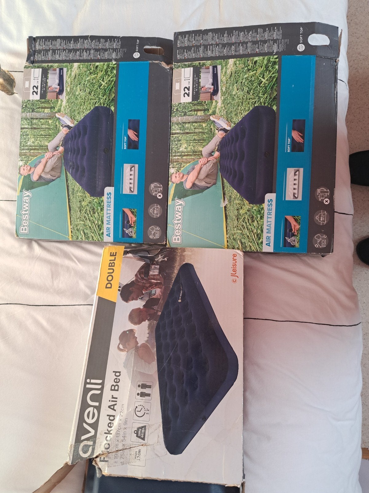 Te koop 3 luchtbedden, Caravans en Kamperen, Luchtbedden, Ophalen