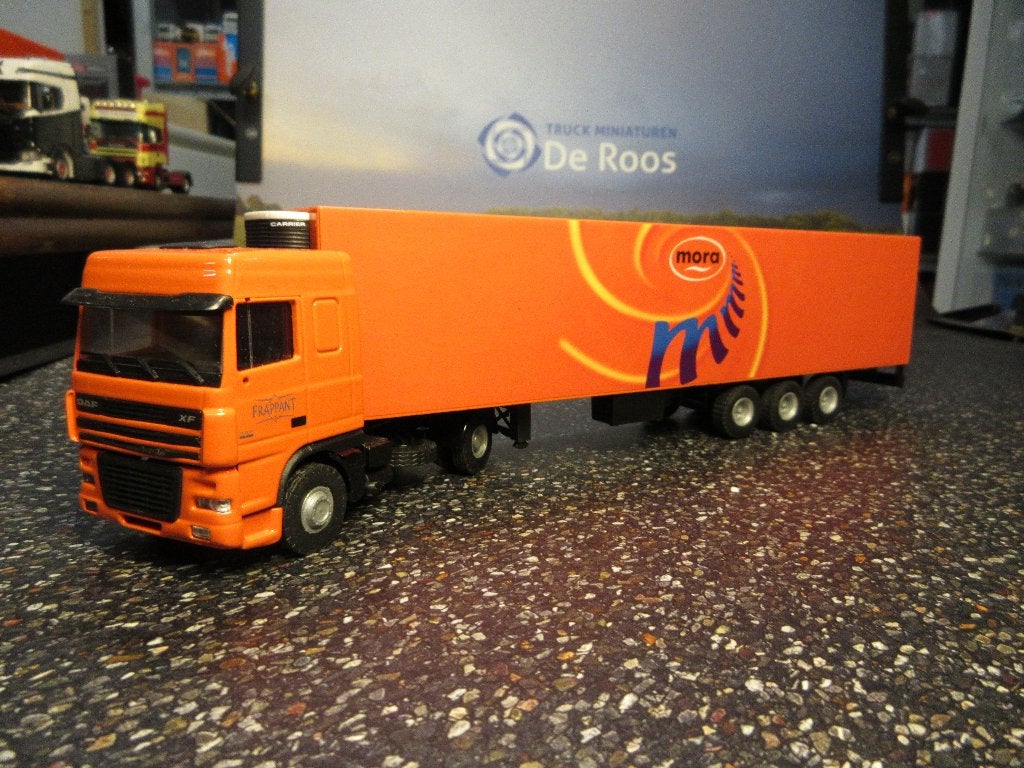 DAF XF 105 Mora, Hobby en Vrije tijd, Modelauto's | 1:50, Nieuw, Bus of Vrachtwagen, Lion Toys, Ophalen of Verzenden