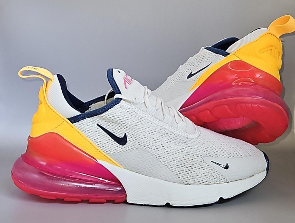 Nike Air Max 270 Maat: 36.5, Ophalen of Verzenden, Zo goed als nieuw