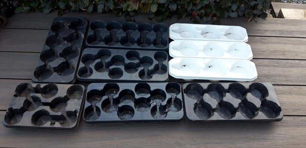 Transport trays plantentrays kweektray trap 9 stuks kweken, Ophalen of Verzenden, Gebruikt, Kweekbak