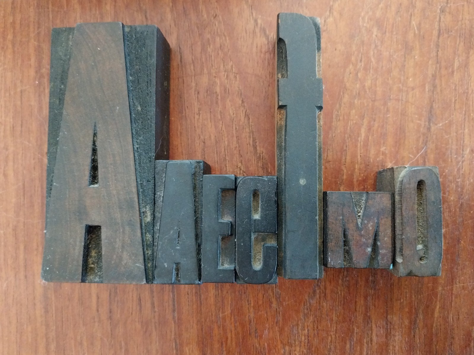 Vintage, houten drukletters van Tante Brocante, Ophalen of Verzenden
