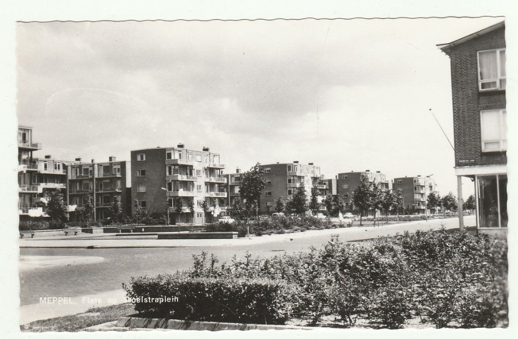 Meppel - Flats op Troelstraplein,, Verzenden, 1960 tot 1980, Ongelopen, Drenthe