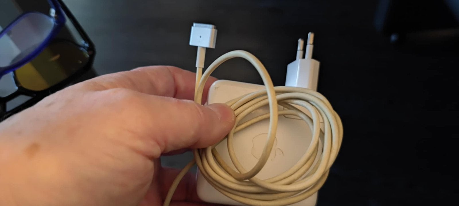 Te Koop MacBook MagSafe 2 (60W) adapter., Ophalen, Overige modellen, 13 inch, Zo goed als nieuw