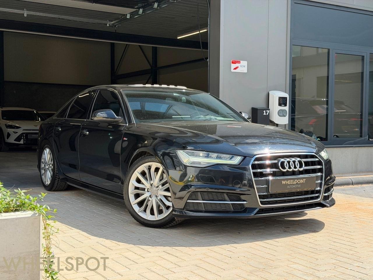Audi A6 Limousine 3.0 TDI Quattro S-Line|Pano|HUD|Bose|Leder, Automaat, Gebruikt, Euro 6, 197 €/maand