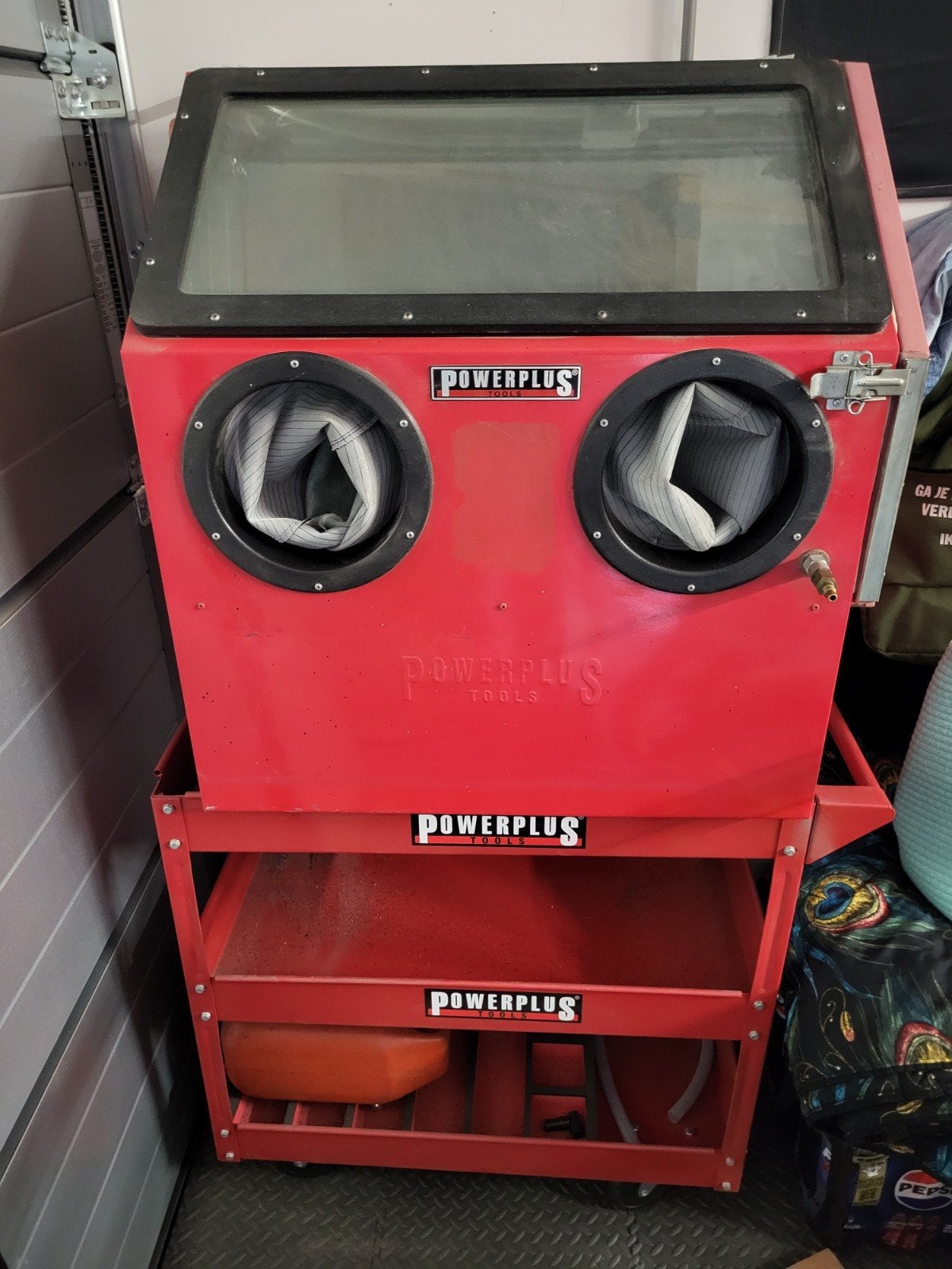 straalcabine van powerplus tools, Ophalen