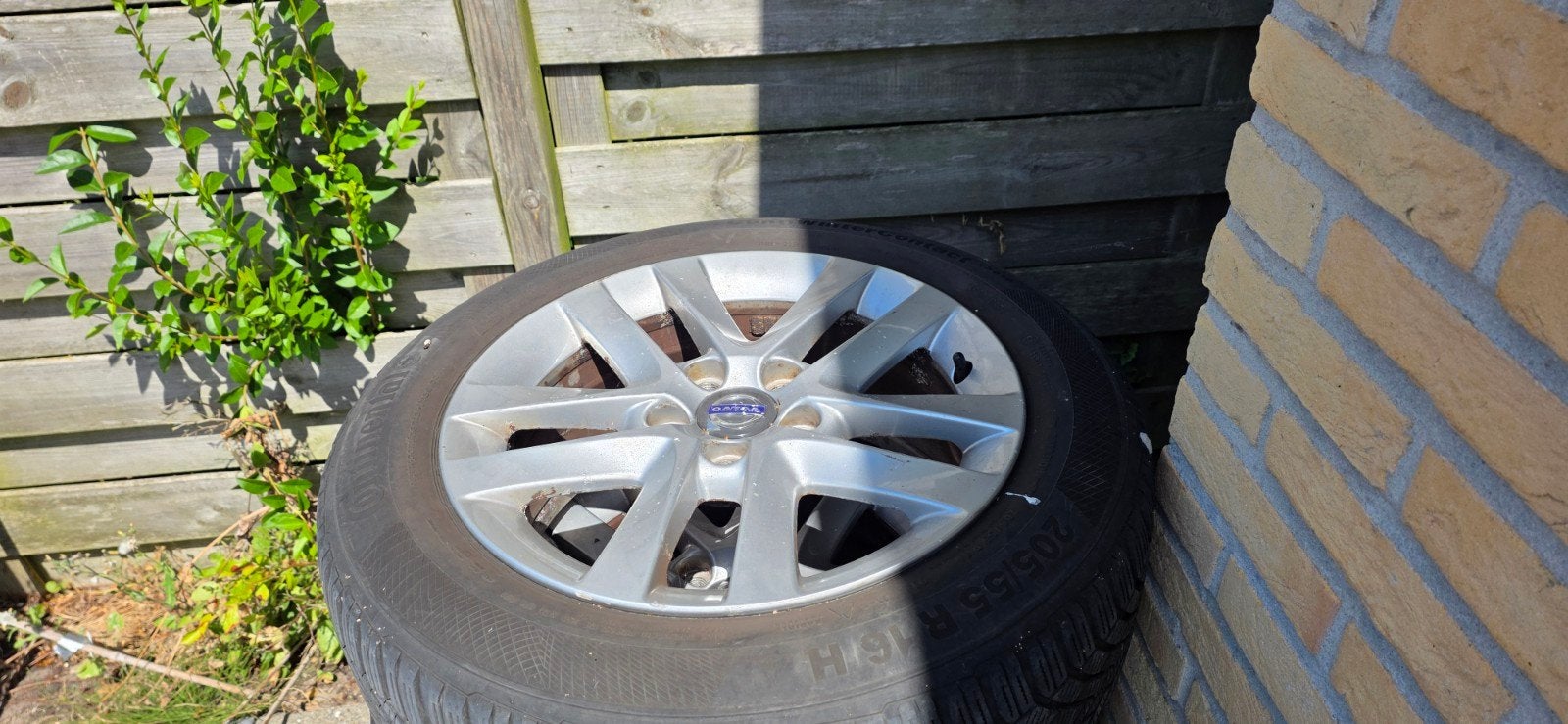 Continental Winterbanden op Volvo Velgen 205/55 R16, Ophalen of Verzenden, Gebruikt