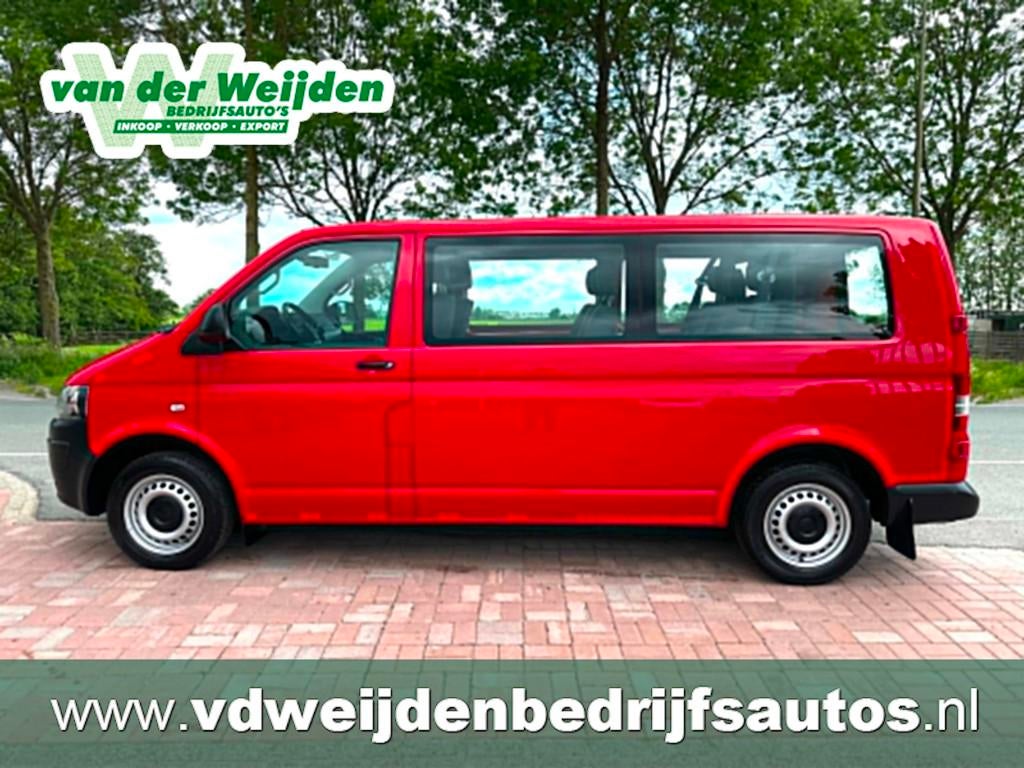 Volkswagen Transporter Kombi 2.0 TDI L2H1 9 PERSOONS AUTOMAA, Auto's, Volkswagen, Euro 5, Stof, Gebruikt, 2500 kg