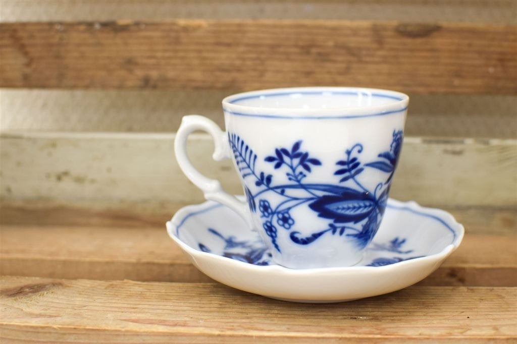 Bavaria Porseleinen Kop En Schoteltje 45576, Huis en Inrichting, Keuken | Servies, Gebruikt, Ophalen of Verzenden, Bord(en), Overige stijlen