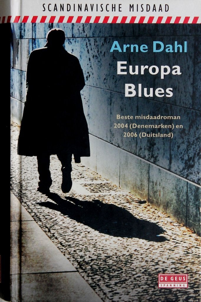 Arne Dahl - Europa Blues, Gelezen, Europa overig, Ophalen of Verzenden, Arne Dahl