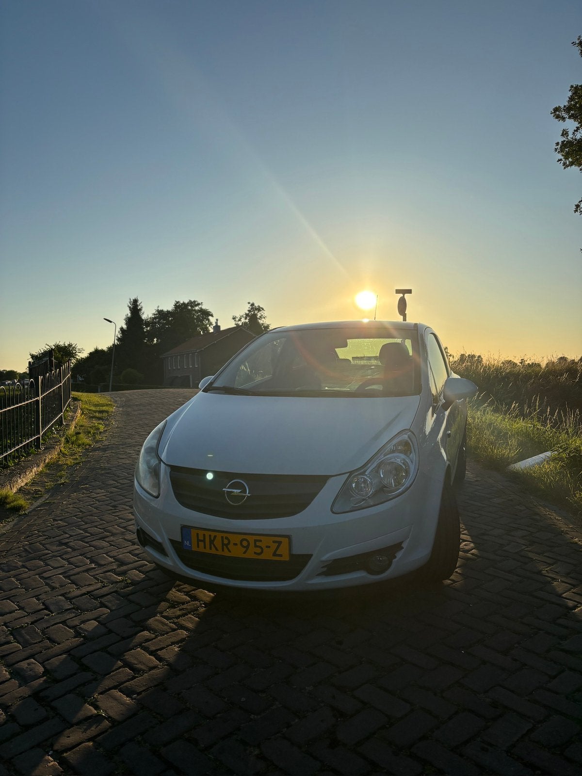 Opel corsa d 2010 winter edition 108.000 km, Auto's, Opel, Particulier, Corsa, Alarm, Apple Carplay, Bluetooth, Climate control