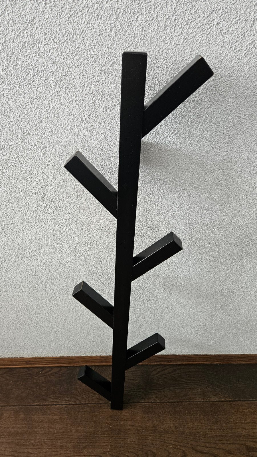 ikea tjusig kapstok zwart 80 cm, Huis en Inrichting, Woonaccessoires | Kapstokken, Zo goed als nieuw, Minder dan 100 cm, Hout