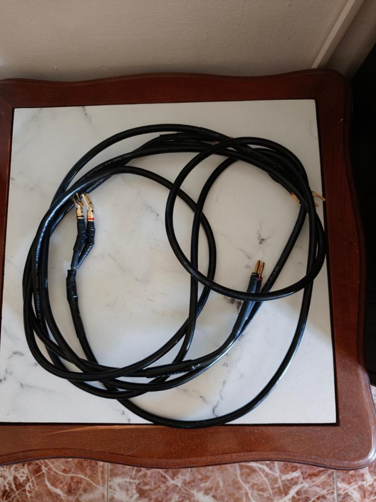 Atlas Hyper 3.5 speaker cable, Audio, Tv en Foto, Audiokabels en Televisiekabels, Ophalen of Verzenden, Minder dan 2 meter, Luidsprekerkabel