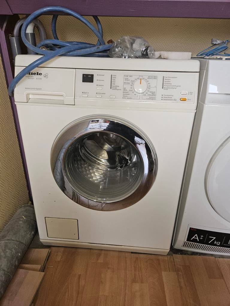 Miele SoftCare W5135 Wasmachine - Betrouwbaar en Zuinig, Ophalen, Gebruikt, Voorlader, Wolwasprogramma