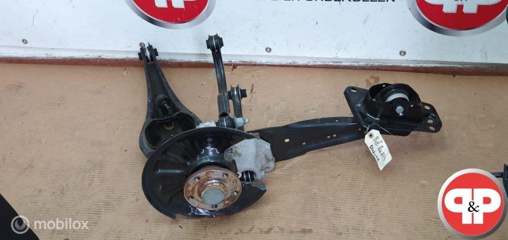 VW Passat 3G B8 Wielophanging Fusee Rechts Achter