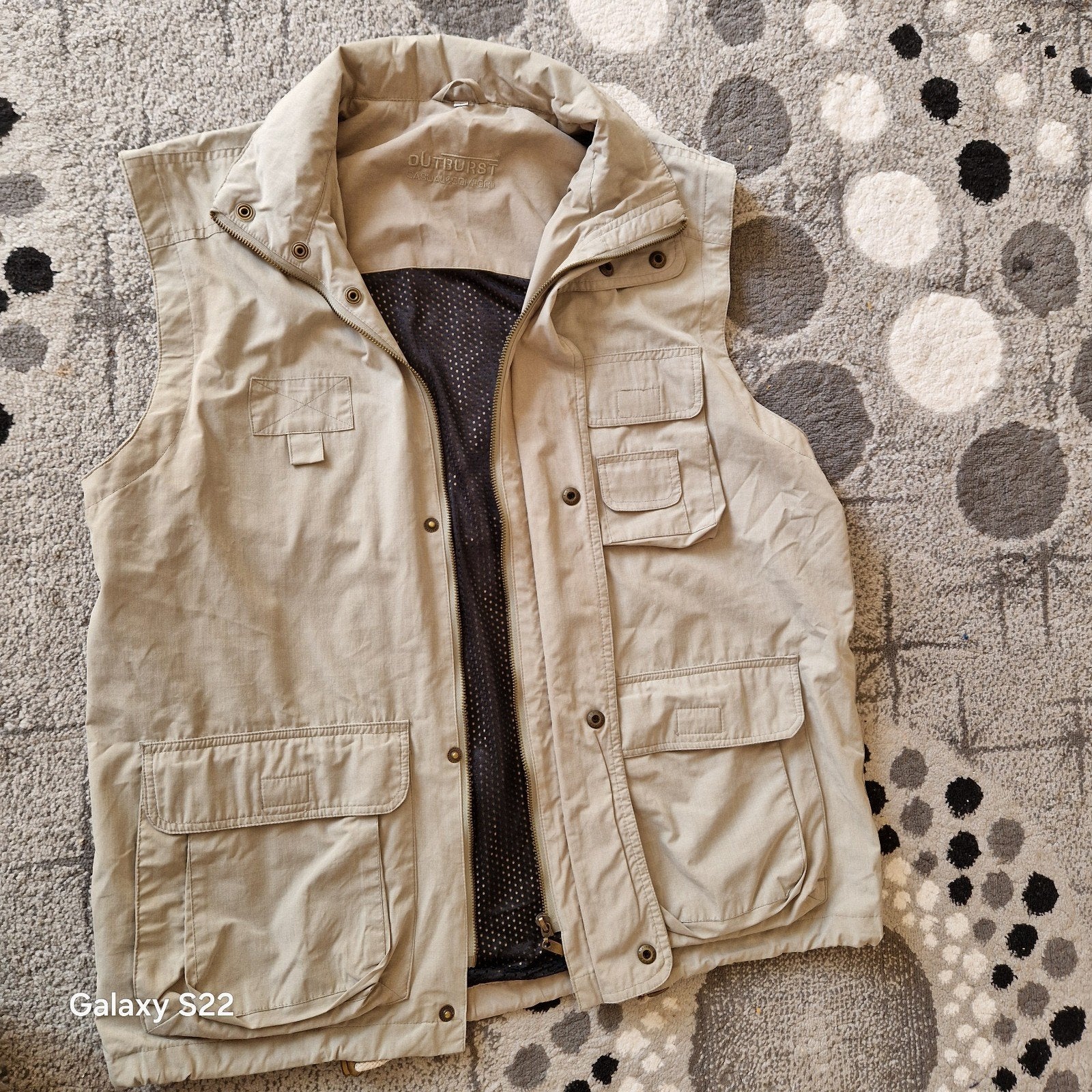 Heren mouwloze jasje, Kleding | Heren, Bodywarmers, Maat 52/54 (L), Beige, Ophalen of Verzenden, Zo goed als nieuw