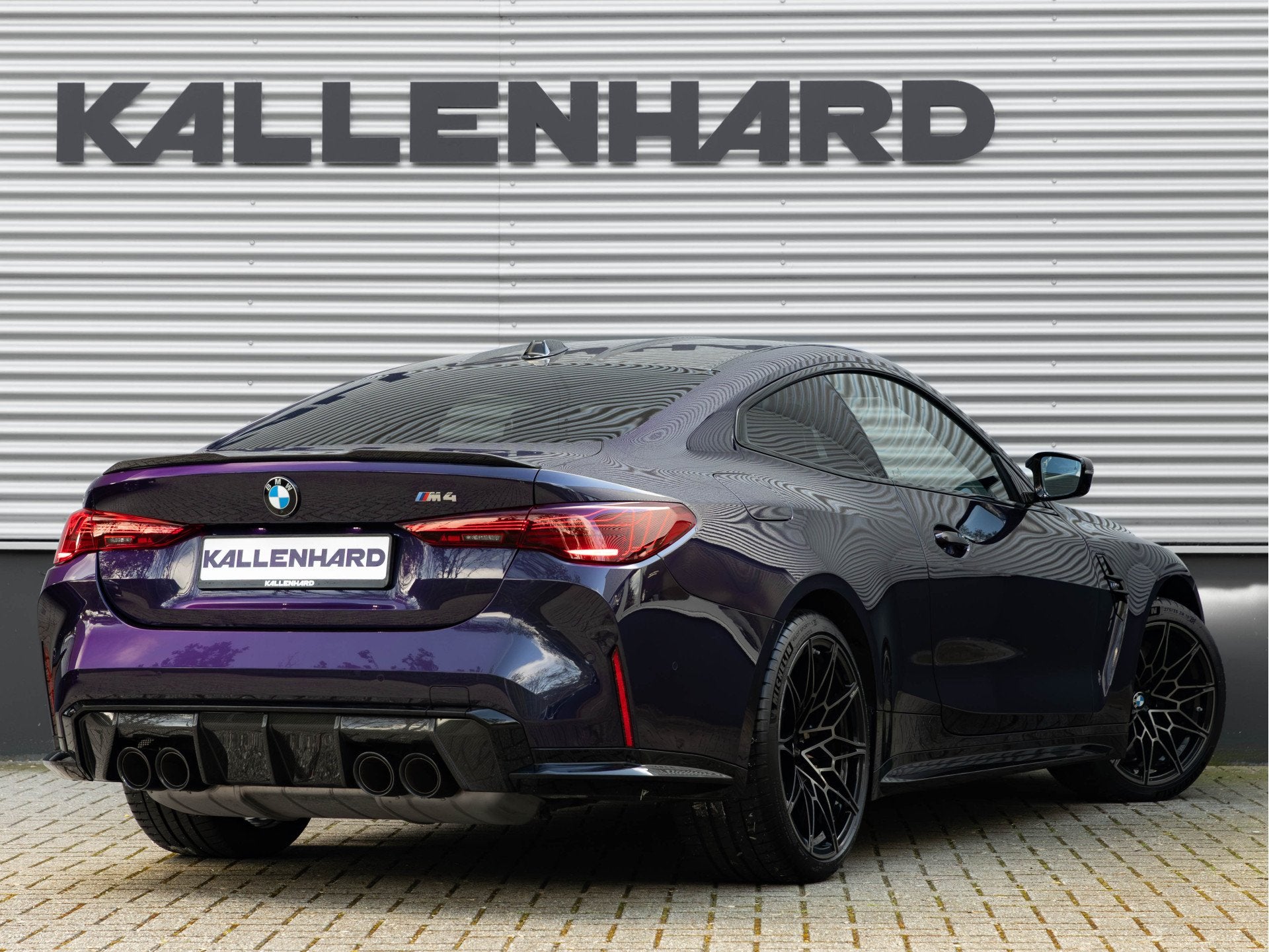 BMW 4 Serie Coupé M4 - Manual - Carbon Brakes - Bucket Seat, Keurmerk '100% Onderhouden', 12 maanden, Achterwielaandrijving, Gebruikt