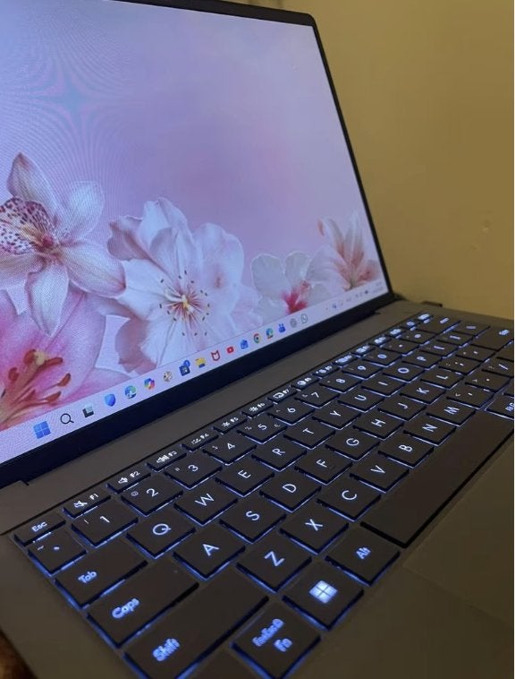 Asus zenbook 14, Computers en Software, Ophalen, Met videokaart, Qwerty, 14 inch