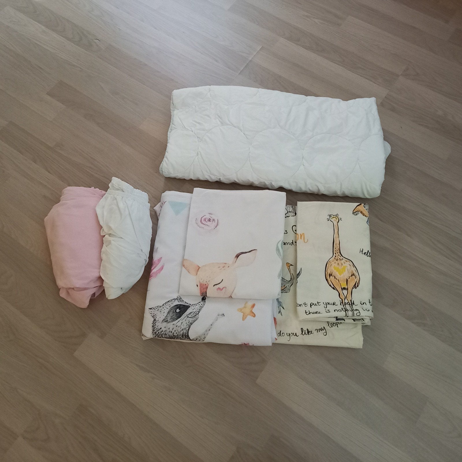 Twee dekbedovertrekken met dekbed en hoeslakens (peuter), Ophalen, Gebruikt, Overige merken, Jongetje of Meisje