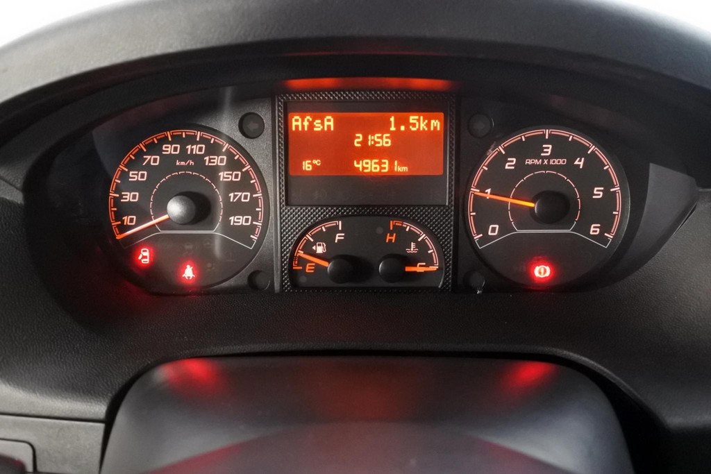 Peugeot Boxer 330 2.0HDi 130pk Premium Pack Trekhaak Imperia, Voorwielaandrijving, Stof, Gebruikt, Euro 6