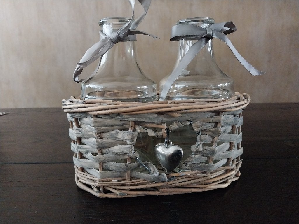 Mandje met 2 flesjes, Ophalen of Verzenden, Gebruikt