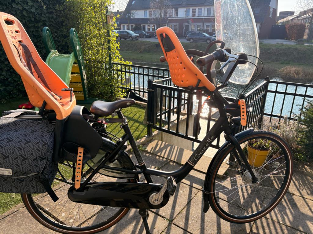 Gazelle Moeder fiets met kinderzitjes en fietstassen, Ophalen, 53 tot 56 cm, Versnellingen, Zo goed als nieuw