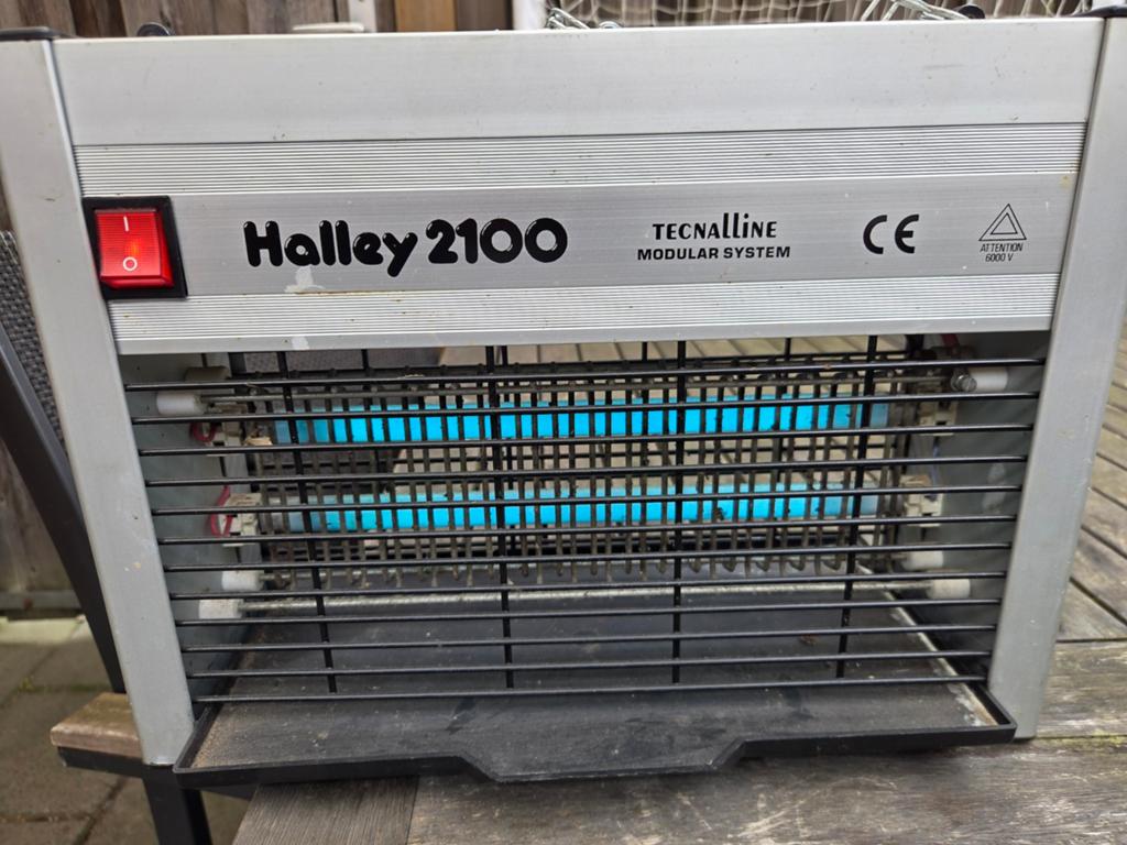Halley 2100 vliegenlamp, Dieren en Toebehoren, Insecten en Spinnen
