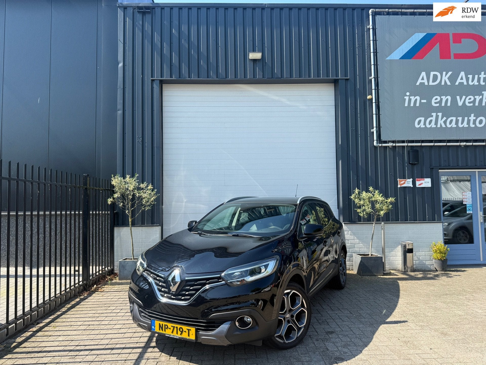 Renault Kadjar 1.2 TCe Bose PANO/TREKHAAK/PDC/LANE ASSIST/NA, Auto's, Renault, Voorwielaandrijving, Kadjar, Gebruikt, 4 cilinders