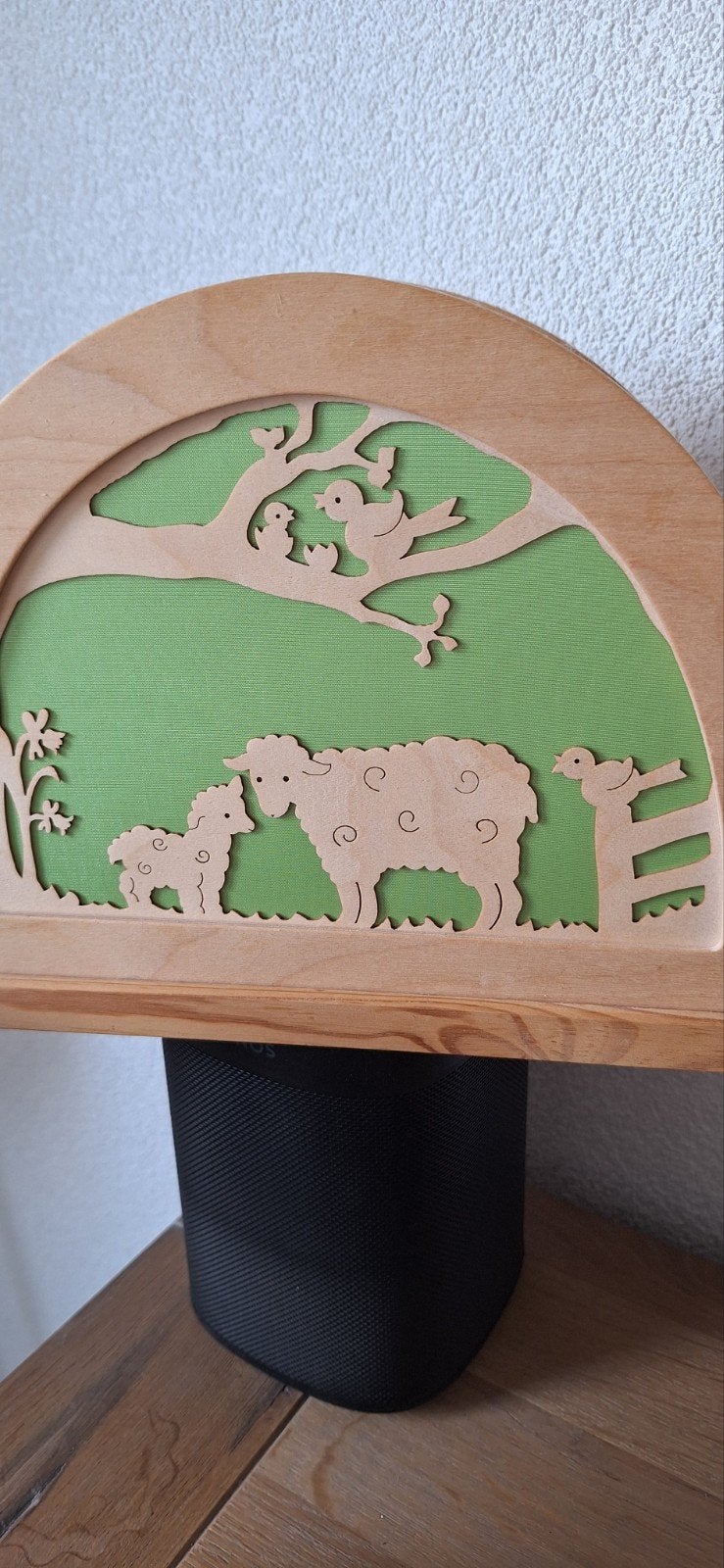 De Noest silhouetlamp met verschillende silhouetten, Ophalen