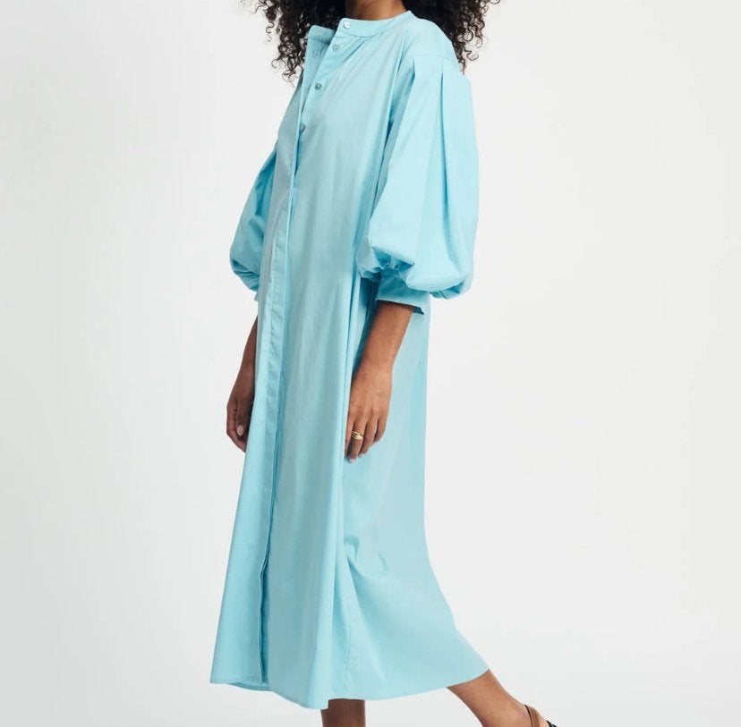 Lichtblauwe Pom jurk met pofmouwen, Kleding | Dames, Jurken, Maat 38/40 (M), Blauw, Nieuw, Ophalen of Verzenden