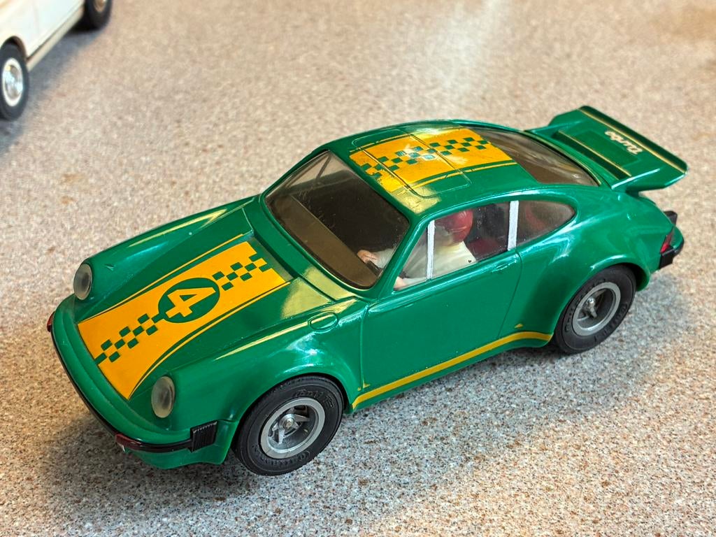 1:32 Fleischmann Porsche turbo, Ophalen of Verzenden, Zo goed als nieuw, Elektrisch, Fleischmann