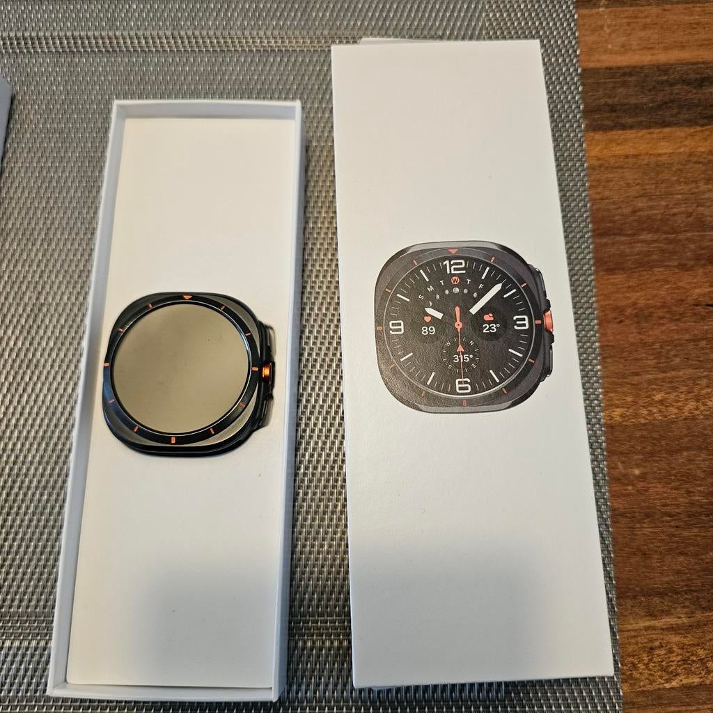 Samsung Galaxy Watch Ultra, Ophalen of Verzenden, Zo goed als nieuw, Samsung, Galaxy Watch Ultra