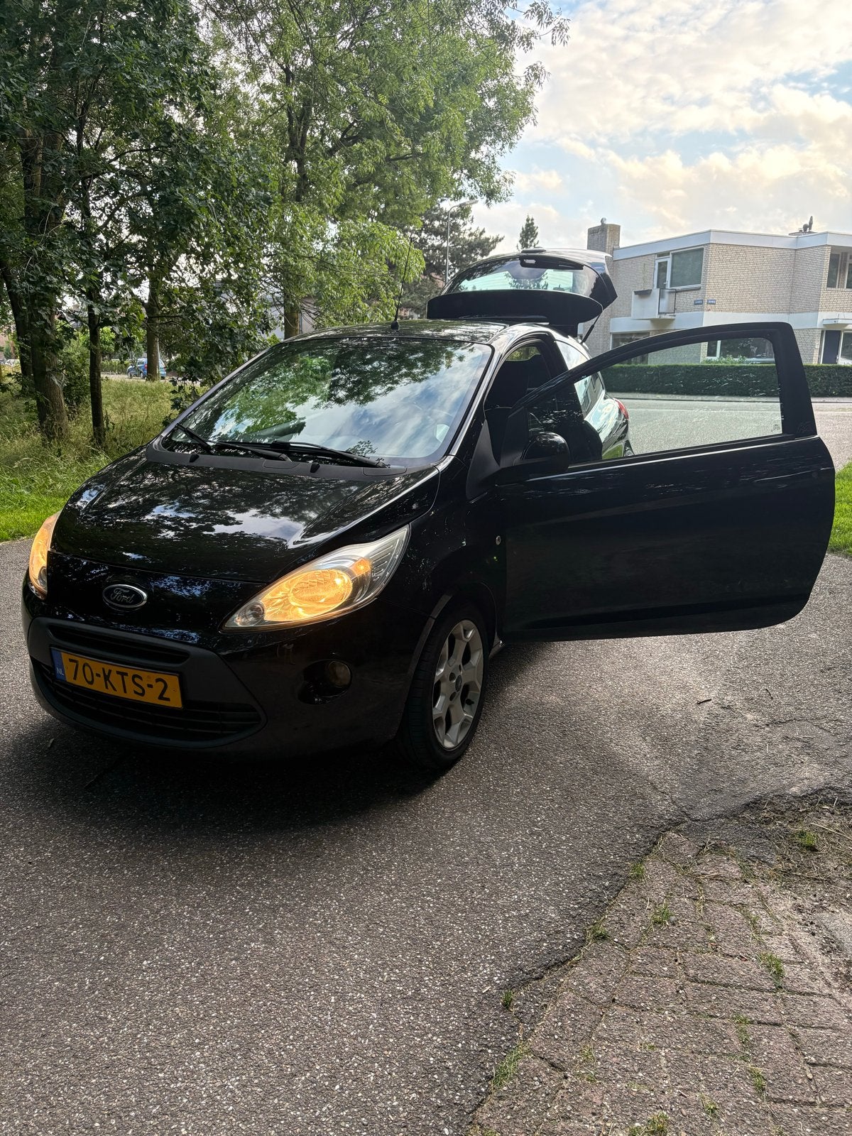 Ford Ka 1.2 51KW 2010 Zwart, Auto's, Ford, Particulier, Ka, ABS, Airbags, Airconditioning, Boordcomputer, Centrale vergrendeling