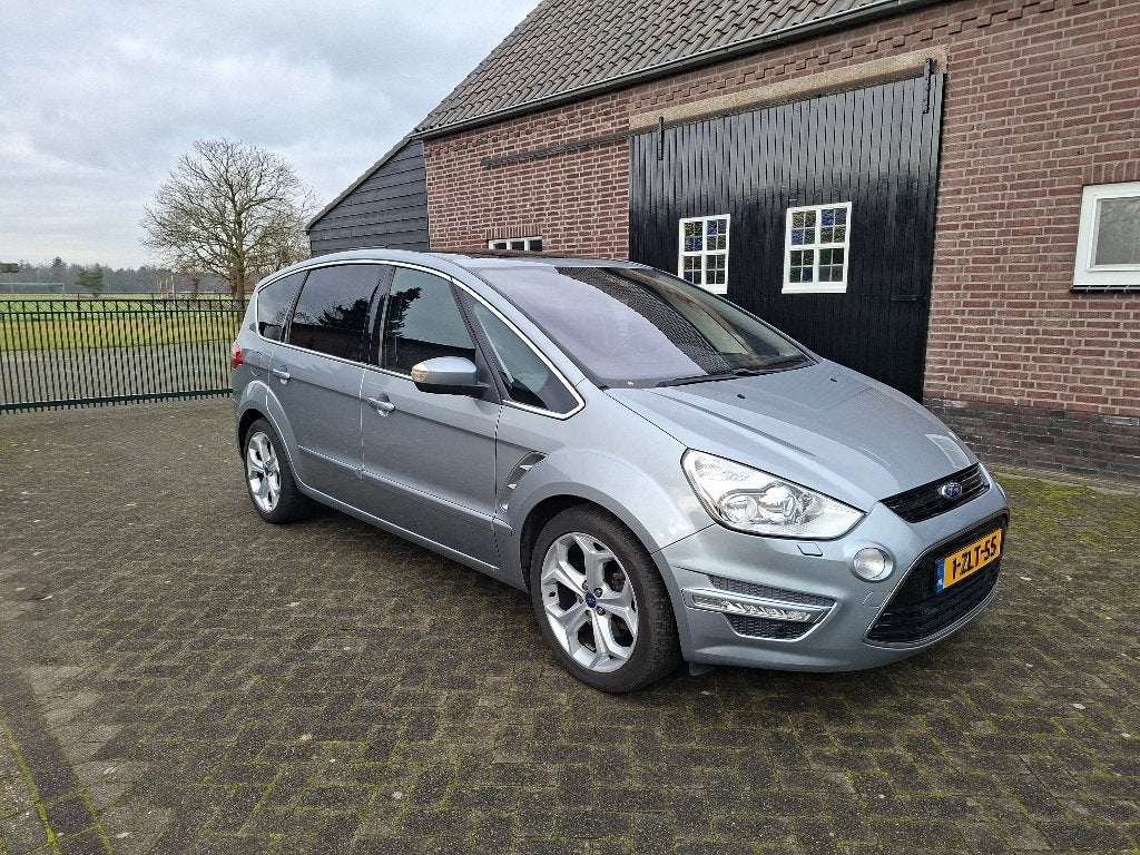 Ford S-Max 1.6 Scti Ecoboost 2015 Grijs, Auto's, Voorwielaandrijving, 1596 cc, Zwart, 4 cilinders
