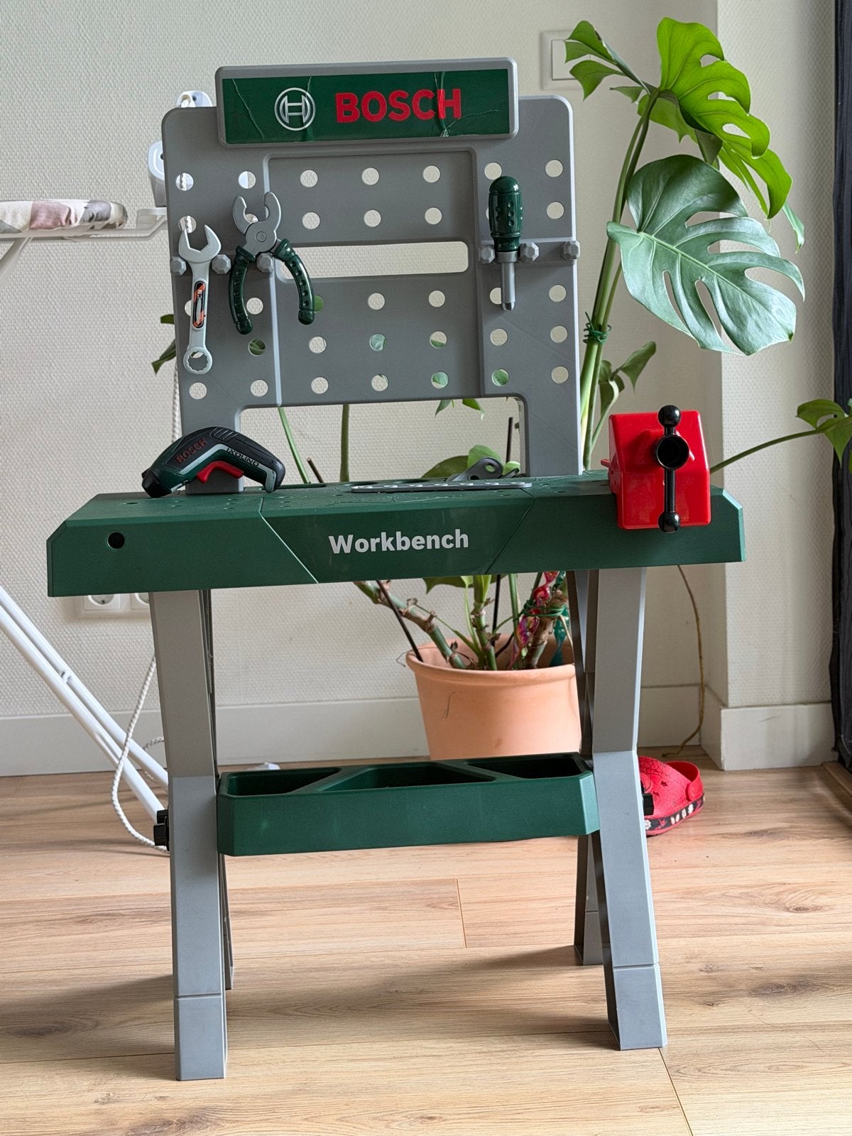 Bosch speelgoed werkbank met gereedschap, Kinderen en Baby's, Ophalen, Gebruikt, Jongen of Meisje