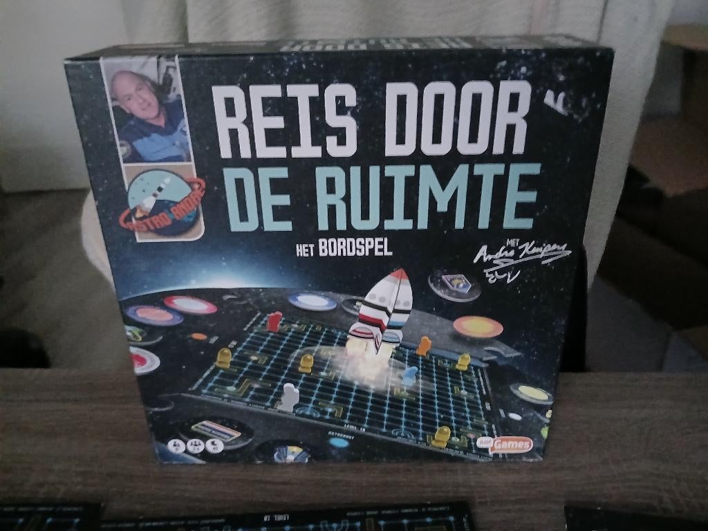 Reis Door De Ruimte Met André Kuipers, Een of twee spelers, Ophalen of Verzenden, Nieuw, Just Games
